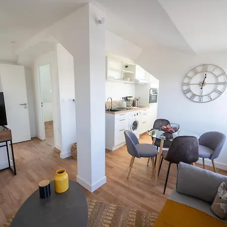 Le Poulorio 12 - T2 - Proche Gare - Dernier Etage By Locly Apartment Lorient Exterior photo