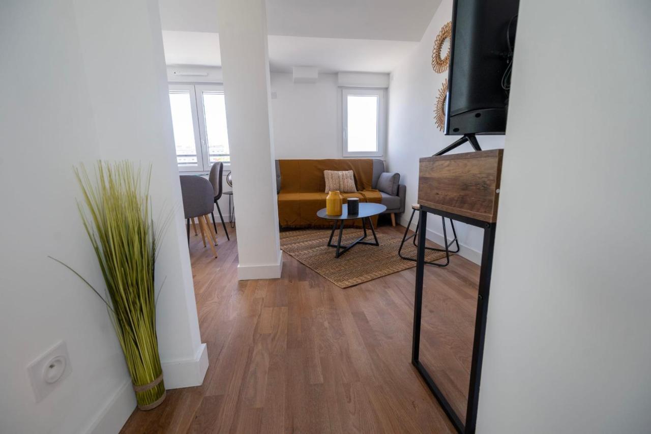 Apartment Le Poulorio 12 - T2 - Proche Gare - Dernier Etage By Locly