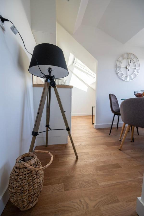 Le Poulorio 12 - T2 - Proche Gare - Dernier Etage By Locly * Lorient